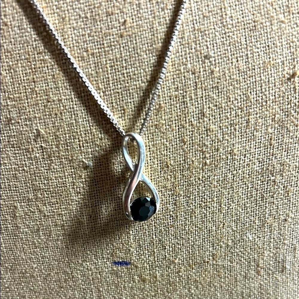 Sterling Silver & Onyx  Infinity Pendant Necklace‎